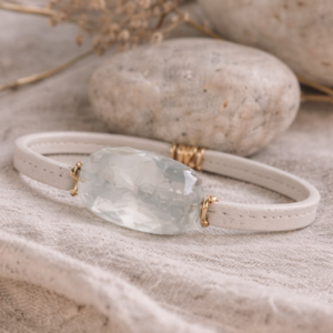 Cloud Dancer Crystal White